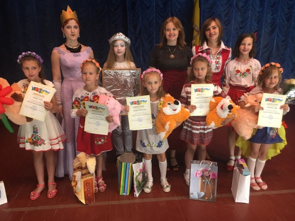 7 червня на&nbsp;&nbsp;Фастівщині&nbsp;відбулася&nbsp;районна дитяча культурно-розважальна програма&nbsp;"Міні-міс&nbsp;маленька&nbsp;Україночка"