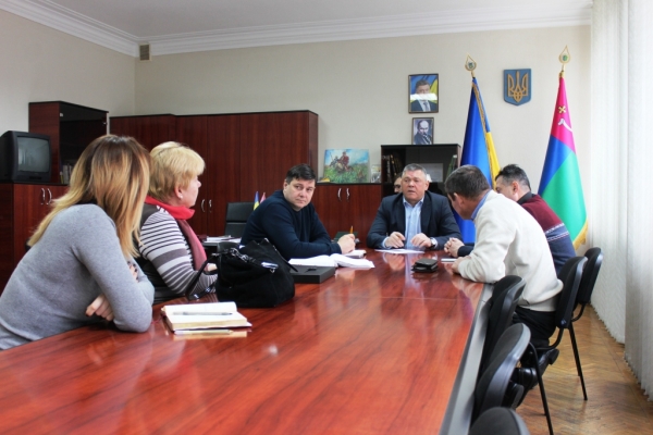 Проведено нараду щодо будівництва селищної амбулаторії загальної практики