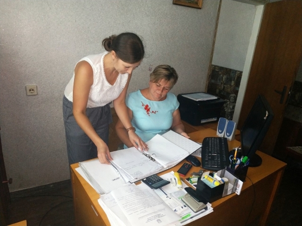 Проводиться перевірка роботи виконавчого комітету Оленівської сільської ради по здійсненню делегованих повноважень органів виконавчої влади