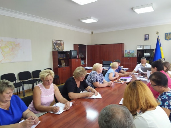 11 вересня голова адміністрації провів&nbsp; нараду з директорами шкіл району