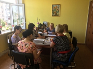 04 червня було проведено комісію з питань призначення державних соціальних допомог, надання населенню пільг, житлових субсидій та соціальних виплат ВПО.