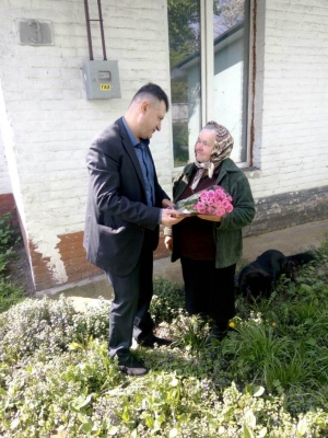 Напередодні Дня матері керівництво Фастівської РДА привітало матерів Героїв, загиблих захищаючи нашу країну.