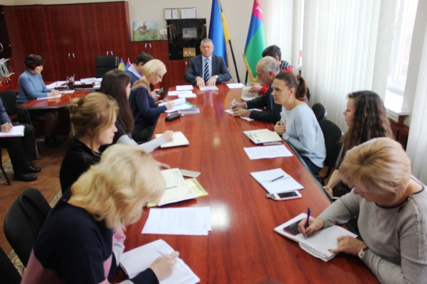 Голова Фастівської РДА В.Кравченко, 12.11.19 провів апаратну нараду з керівниками структурних підрозділів РДА, установ та організацій району.