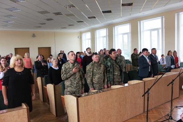 11 жовтня відбулися районні Урочистості з нагоди відзначення Дня захисника України та Дня Українського козацтва.